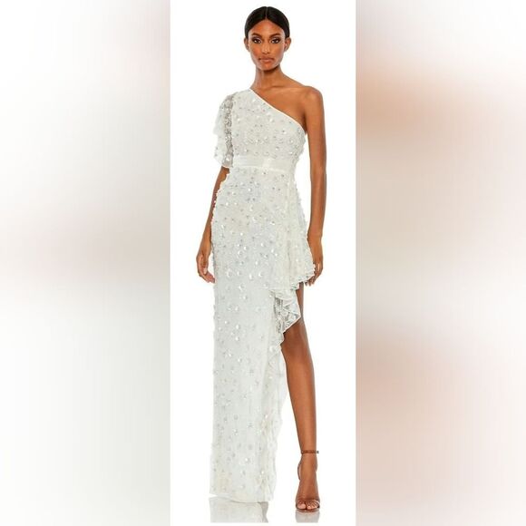 Mac Duggal 93687 One Shoulder Beaded Gown with Asymmetrical Hem NWT Sz 4 White - Picture 1 of 7